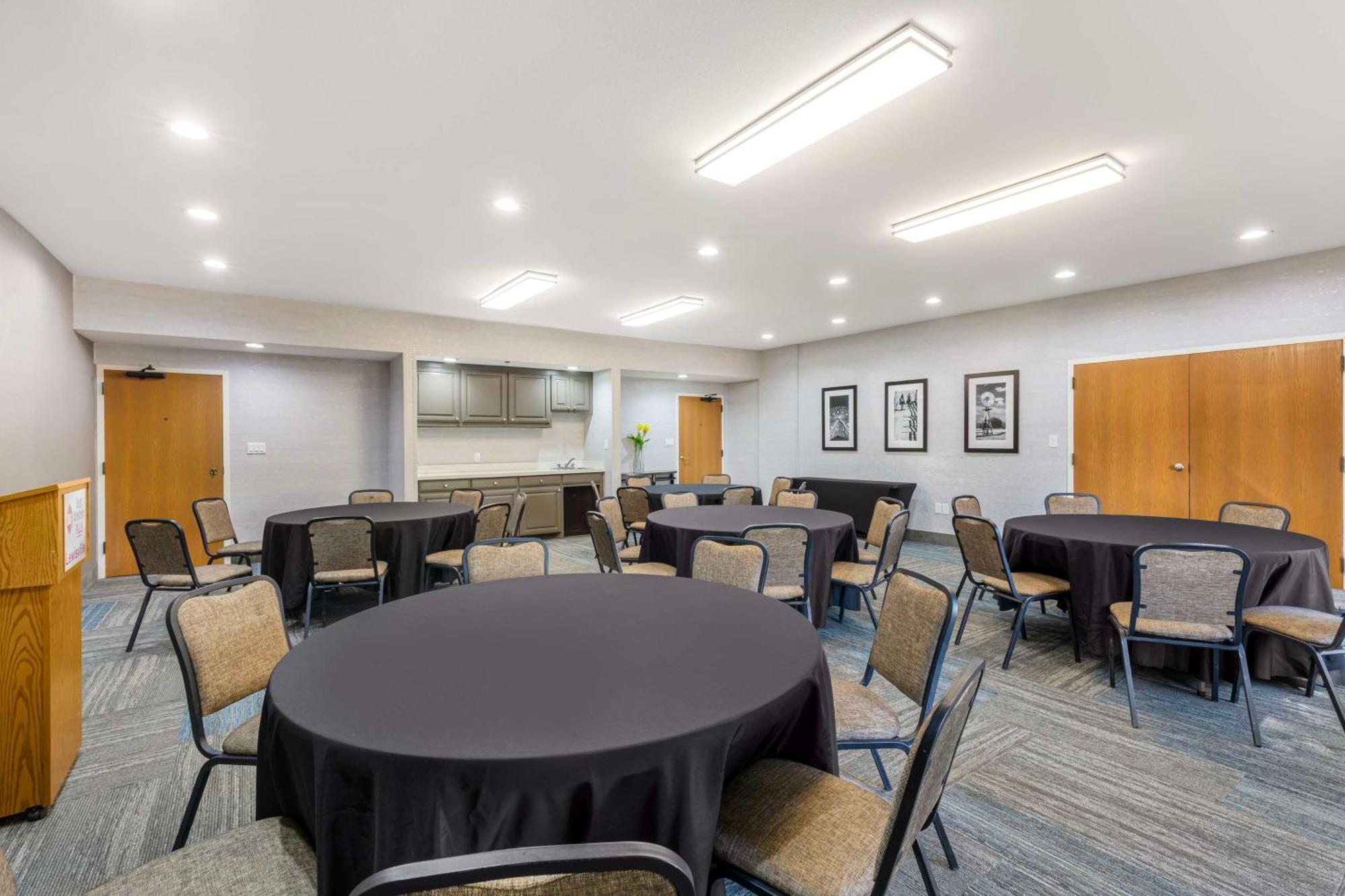 Best Western Plus Lewisville Flower Mound Екстер'єр фото