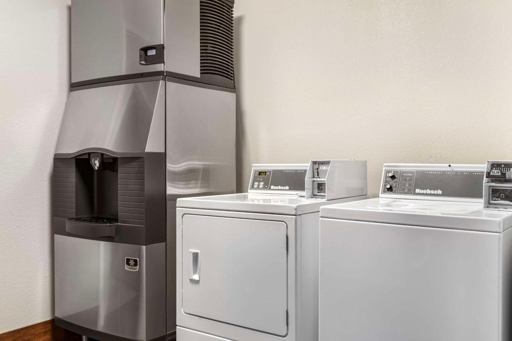 Best Western Plus Lewisville Flower Mound Екстер'єр фото