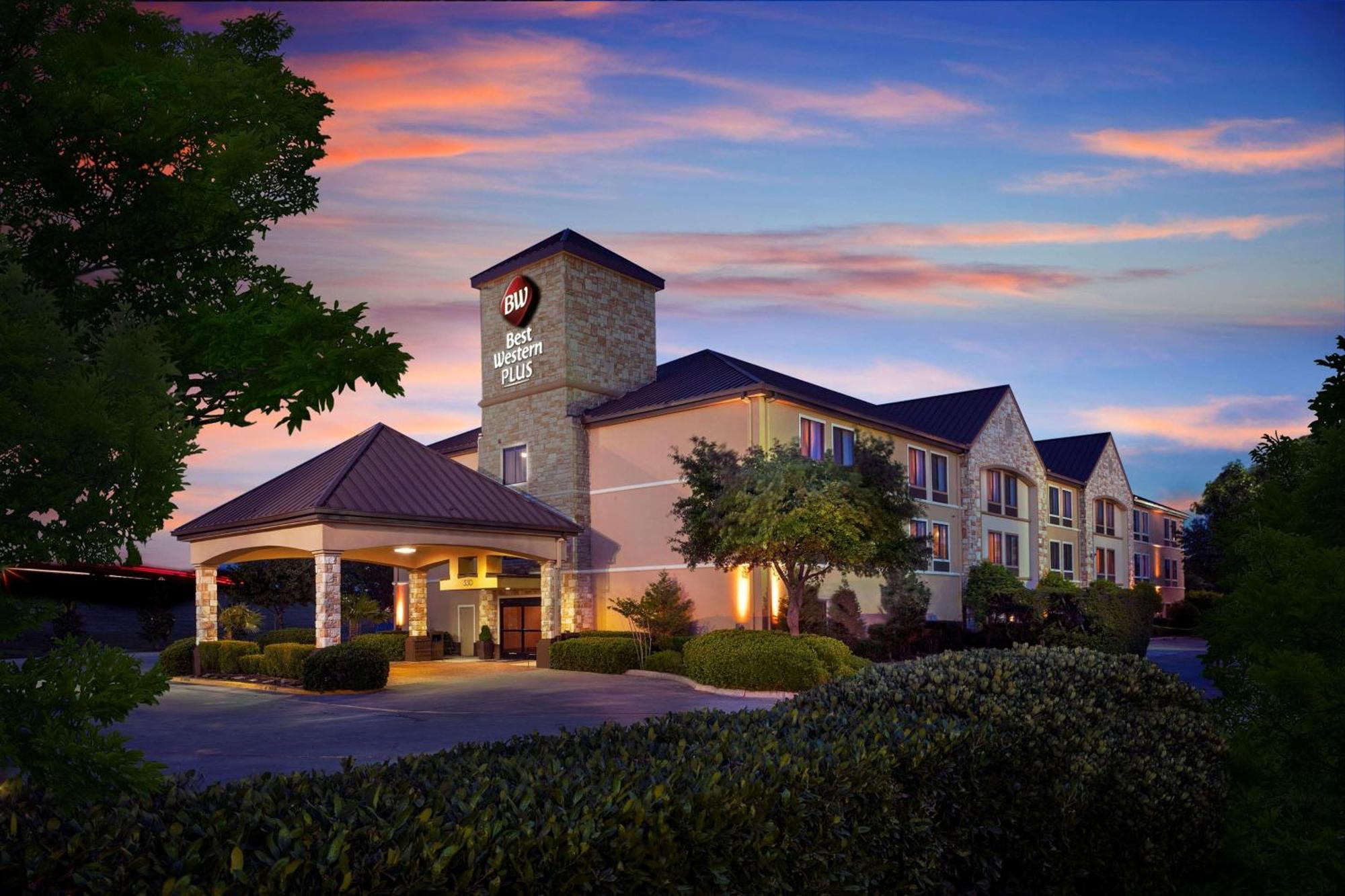 Best Western Plus Lewisville Flower Mound Екстер'єр фото