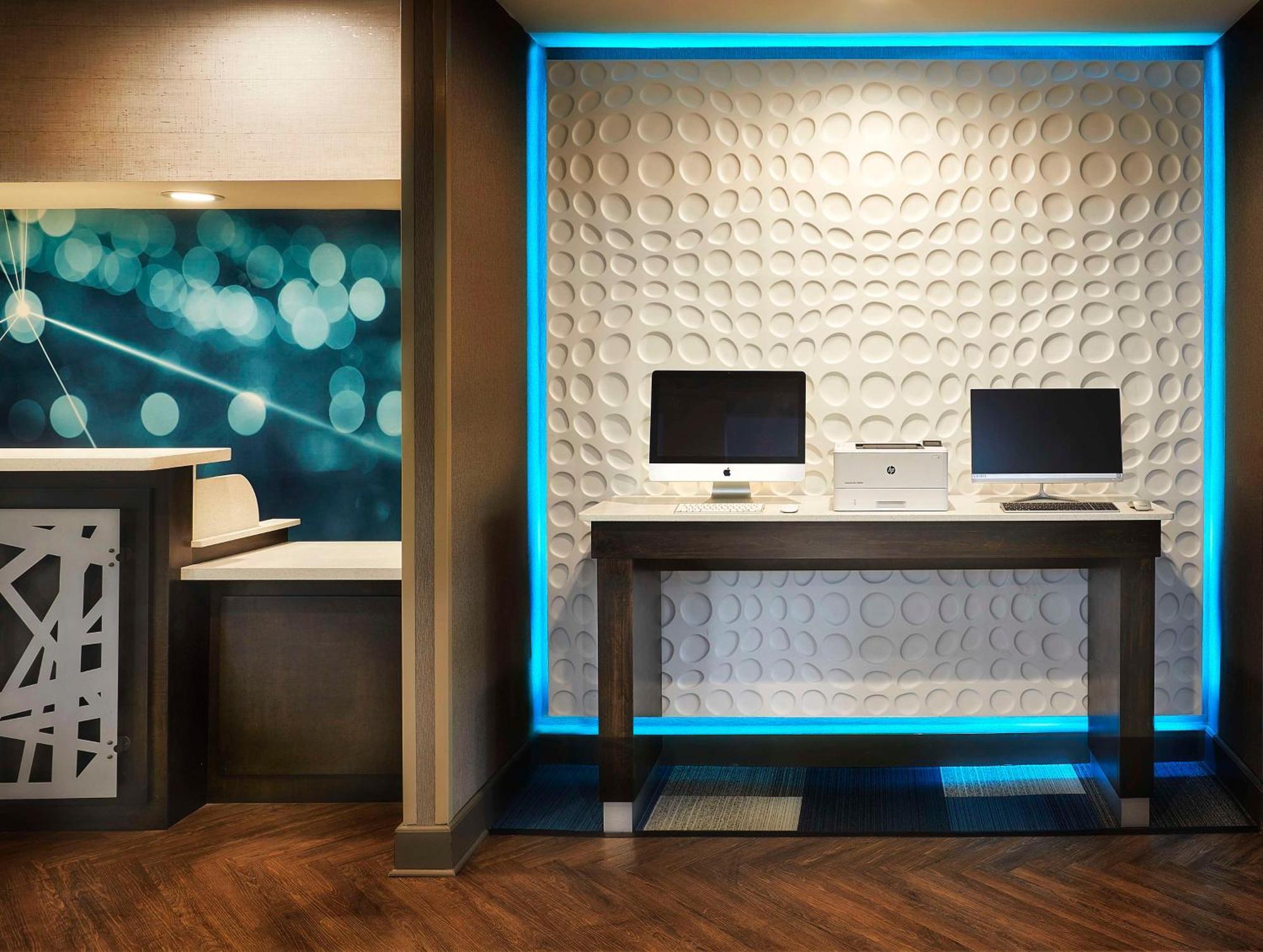 Best Western Plus Lewisville Flower Mound Екстер'єр фото